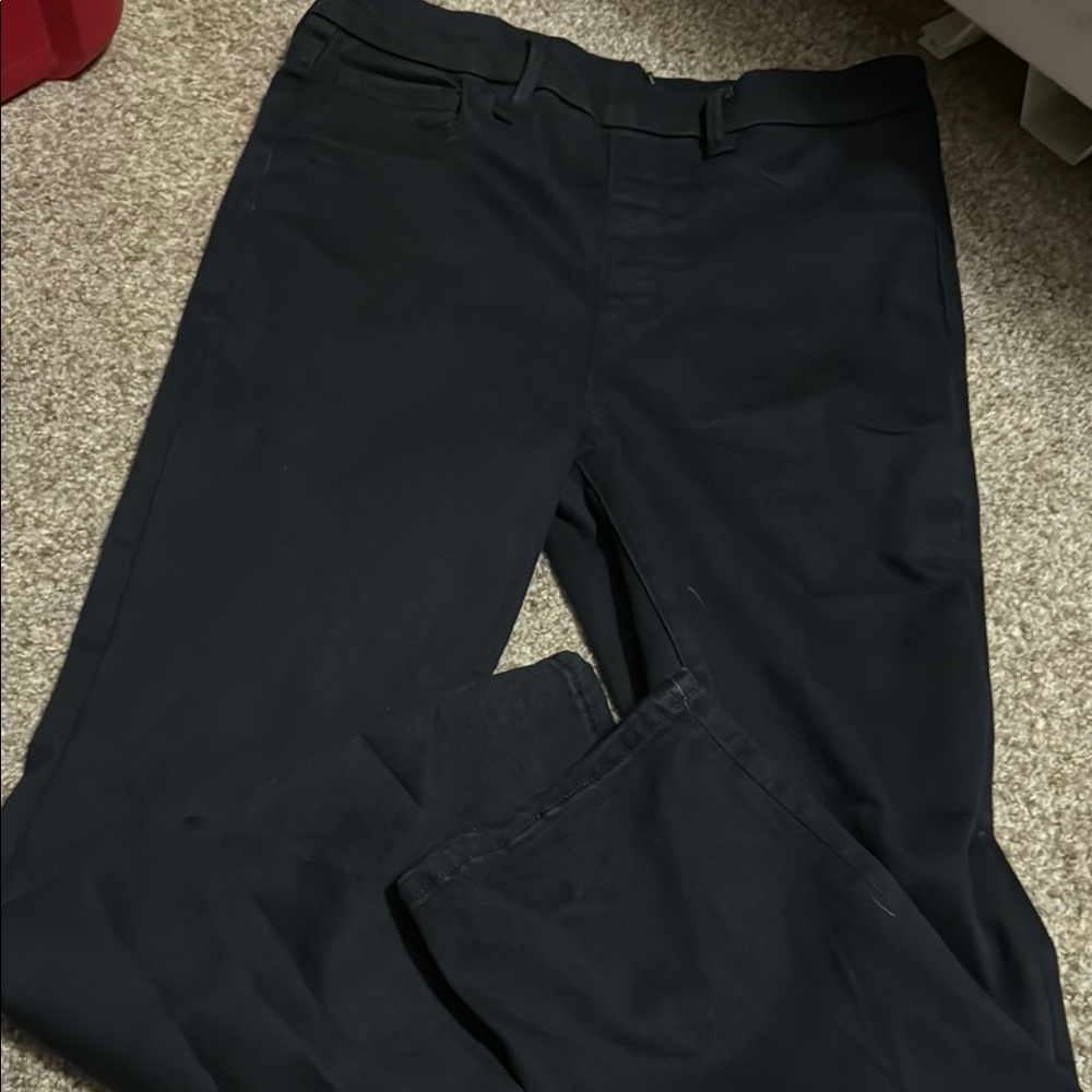 Good‎ American pull on jeans